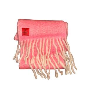 Anthropologie Erfurt Denmark Raspberry Pink Solstice Scarf Plush Wool Fringe NEW